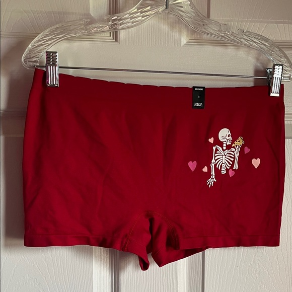 NWT Torrid Skeleton Pizza Print Boyshort - Picture 1 of 4